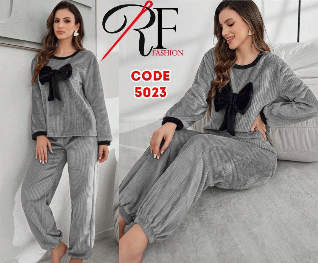 بيجامه فيونكه نسائى 5023